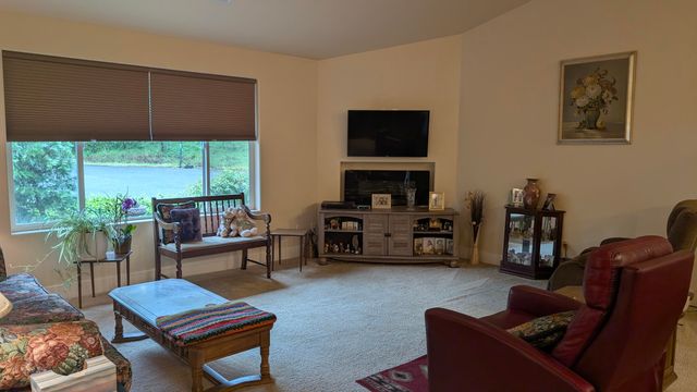2517 Smith Avenue, Shasta Lake, CA 96019
