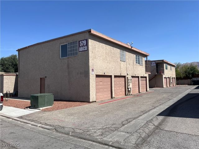 579 Roxella Lane D, Las Vegas, NV 89110