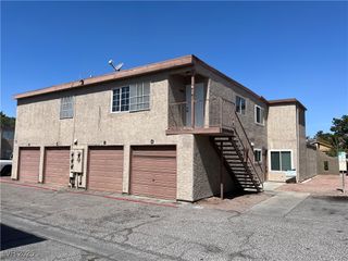 579 Roxella Lane D, Las Vegas, NV 89110