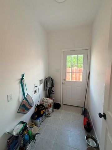 408 Miriam Avenue, Baytown, TX 77520