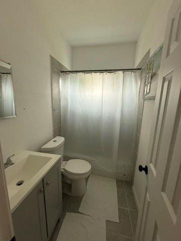 408 Miriam Avenue, Baytown, TX 77520