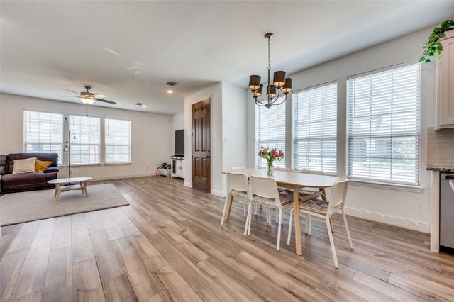 4567 Cypress Thorn Drive, Arlington, TX 76005