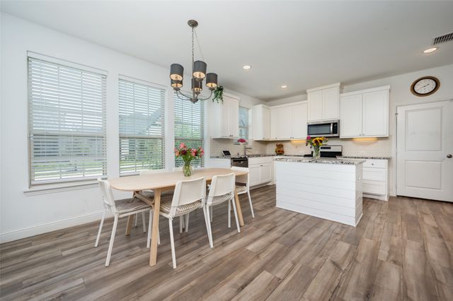 4567 Cypress Thorn Drive, Arlington, TX 76005