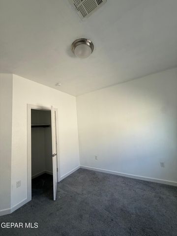 11565 Leonor Duran Street, Socorro, TX 79927