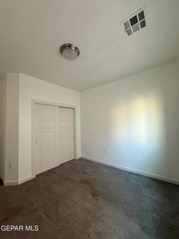 11565 Leonor Duran Street, Socorro, TX 79927