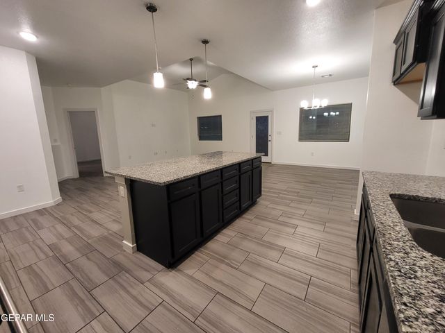 11565 Leonor Duran Street, Socorro, TX 79927