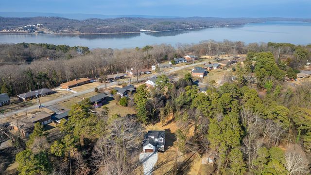 4585 Tarpon Trail, Chattanooga, TN 37416