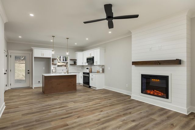 4585 Tarpon Trail, Chattanooga, TN 37416