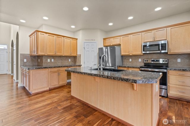 17715 17th Avenue E, Spanaway, WA 98387