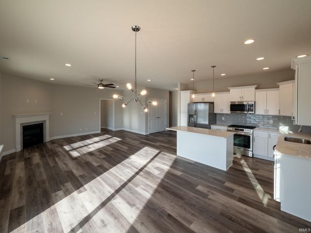 112 Williston Court, Delphi, IN 46923