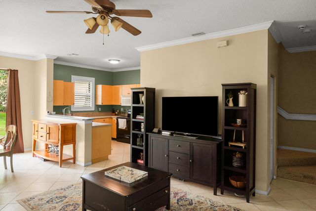 462 Rainbow Springs Terrace, Royal Palm Beach, FL 33411