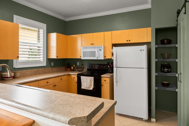 462 Rainbow Springs Terrace, Royal Palm Beach, FL 33411