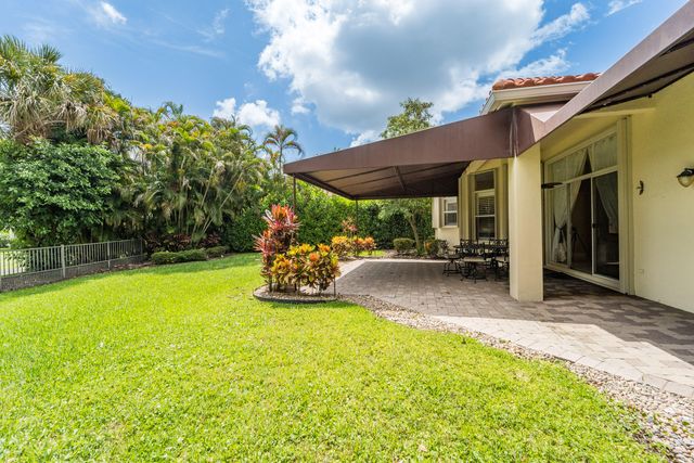 7650 Preserve Drive, West Palm Beach, FL 33412