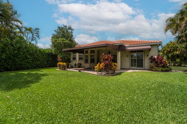 7650 Preserve Drive, West Palm Beach, FL 33412