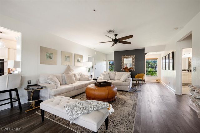 3858 Riviera CIR, Bonita Springs, FL 34134