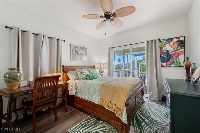 3858 Riviera CIR, Bonita Springs, FL 34134