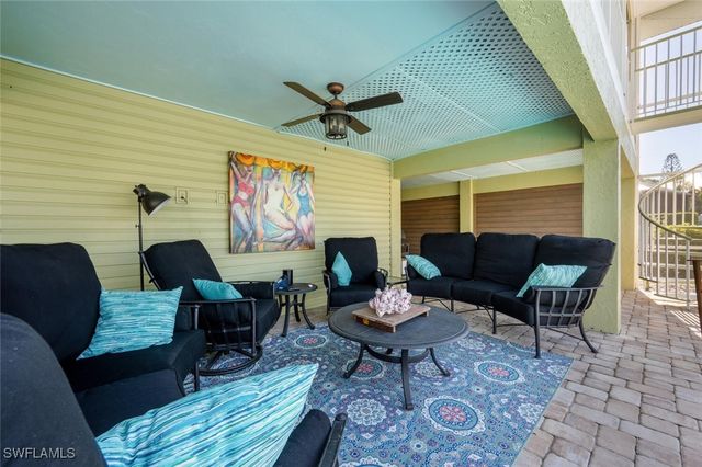 3858 Riviera CIR, Bonita Springs, FL 34134