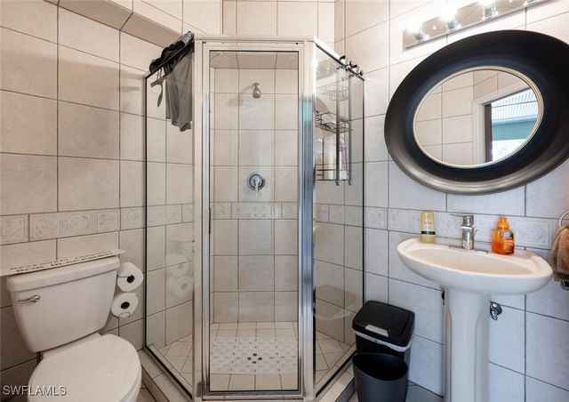 3858 Riviera CIR, Bonita Springs, FL 34134