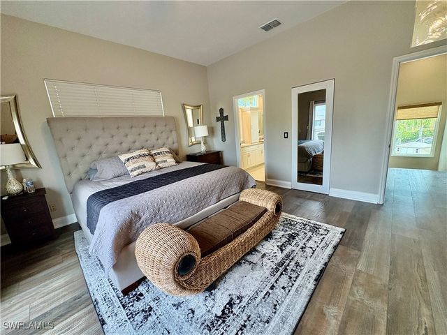 3858 Riviera CIR, Bonita Springs, FL 34134