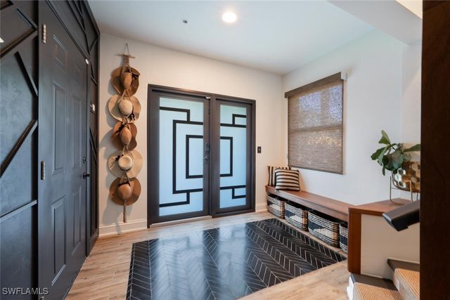 3858 Riviera CIR, Bonita Springs, FL 34134