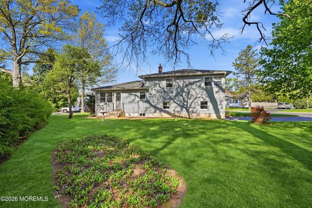 2 Hilltop Road, West Long Branch, NJ 07764