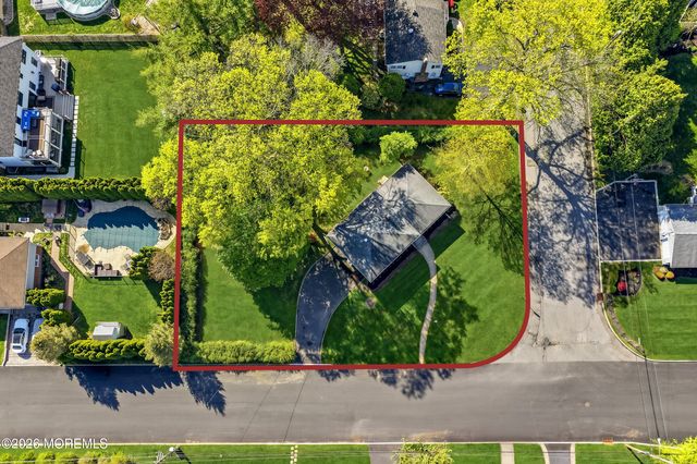 2 Hilltop Road, West Long Branch, NJ 07764