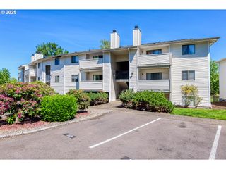 11044 Sw GREENBURG Rd 321, Tigard, OR 97223