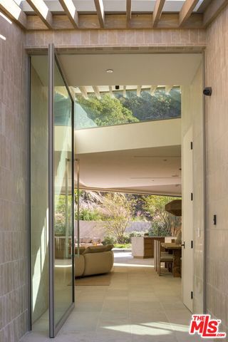 1600 Rising Glen Road, Los Angeles, CA 90069