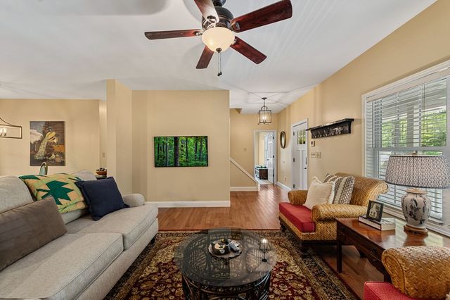 201 Minnehaha Trail, Blue Ridge, GA 30513