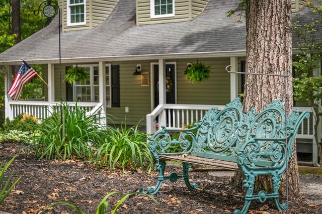 201 Minnehaha Trail, Blue Ridge, GA 30513