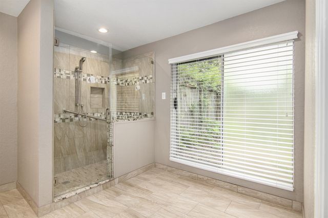 2904 Frostwood Circle, Dickinson, TX 77539