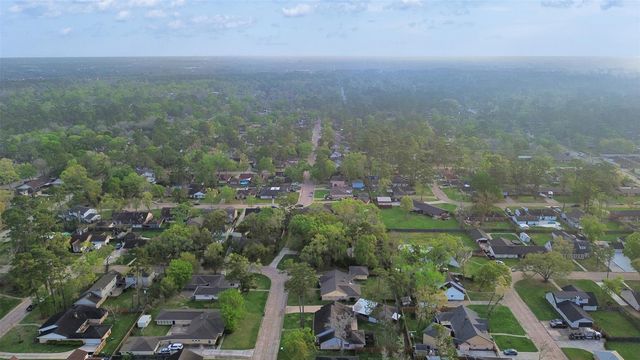 2904 Frostwood Circle, Dickinson, TX 77539