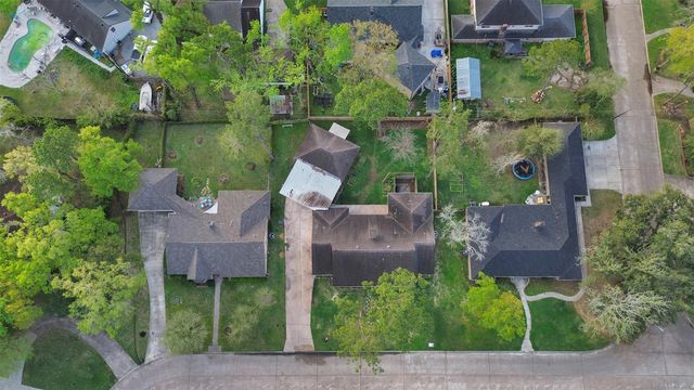 2904 Frostwood Circle, Dickinson, TX 77539