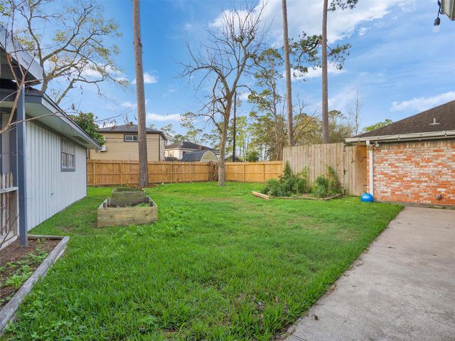 2904 Frostwood Circle, Dickinson, TX 77539