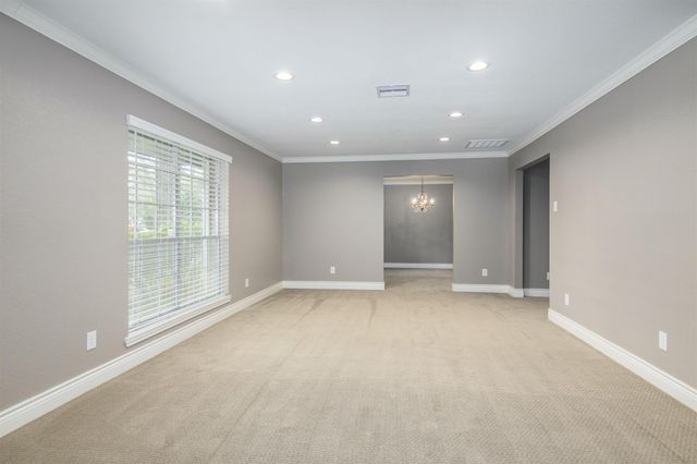 2904 Frostwood Circle, Dickinson, TX 77539