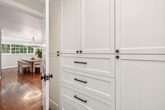 806 Fiesta Drive, San Mateo, CA 94403
