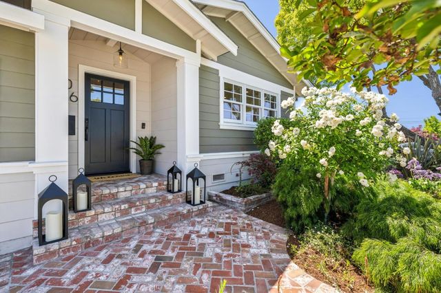 806 Fiesta Drive, San Mateo, CA 94403