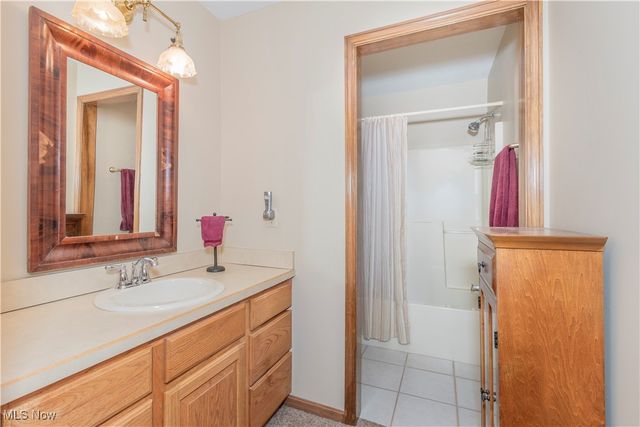 11075 Cory Lane, Newbury, OH 44065