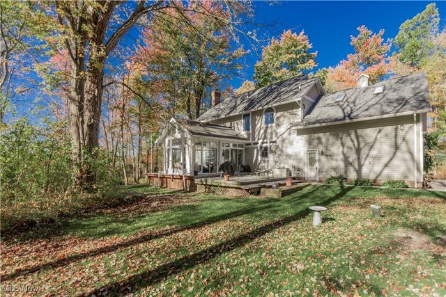 11075 Cory Lane, Newbury, OH 44065