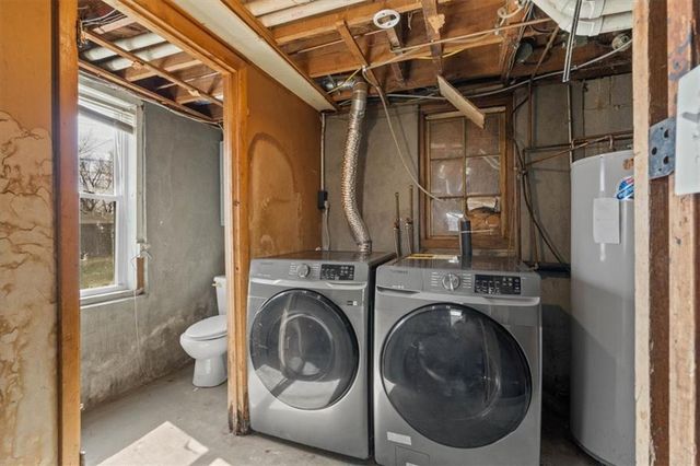 6517 W 77th Terrace, Overland Park, KS 66204