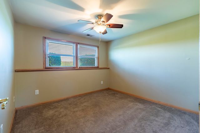 431 S Liverpool Road, Hobart, IN 46342