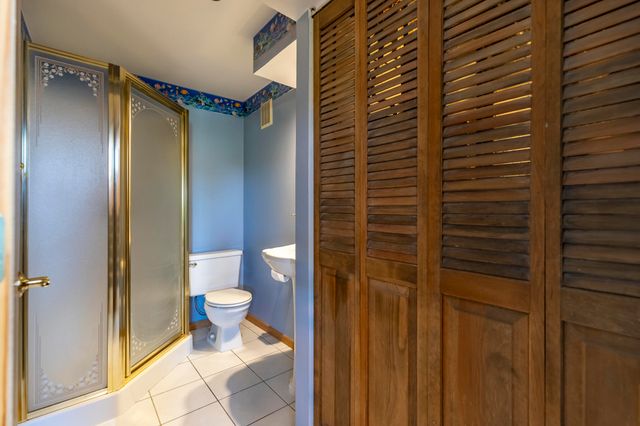431 S Liverpool Road, Hobart, IN 46342