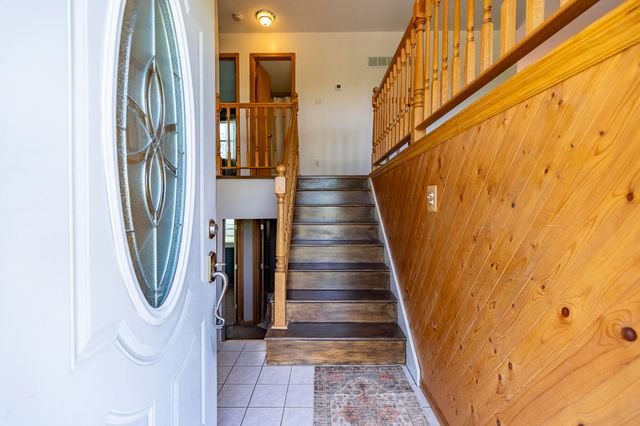 431 S Liverpool Road, Hobart, IN 46342