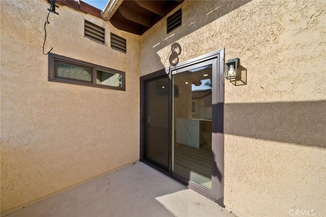 17333 Brookhurst B7, Fountain Valley, CA 92708