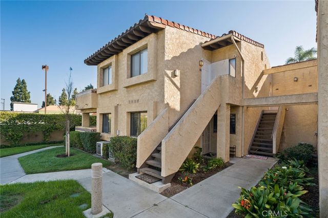 17333 Brookhurst B7, Fountain Valley, CA 92708