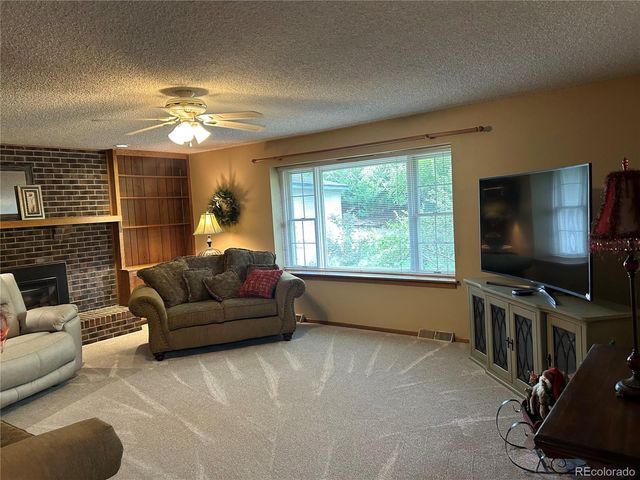 12924 St Paul Ct, Thornton, CO 80241