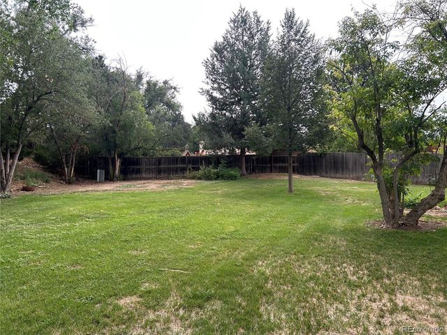 12924 St Paul Ct, Thornton, CO 80241