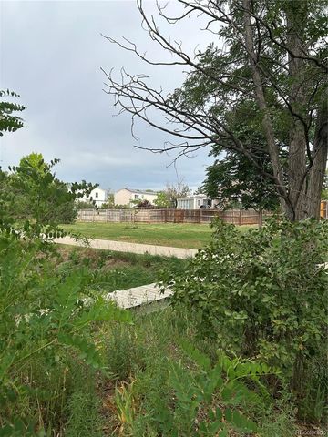 12924 St Paul Ct, Thornton, CO 80241
