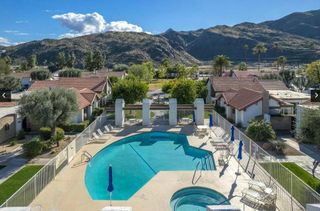 2366 E Miramonte Circle E A, Palm Springs, CA 92264