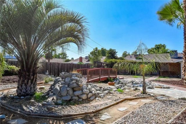 510 S Juanita Street, Hemet, CA 92543